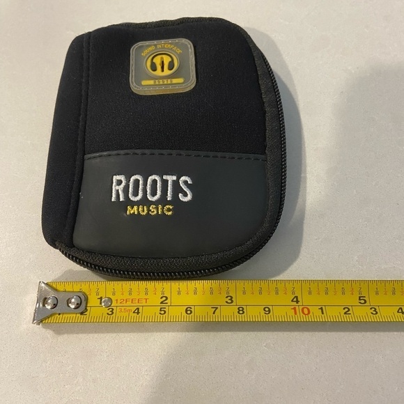 Vintage Roots Music Carrying Case Unisex - Picture 9 of 12